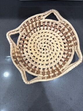 Handwoven Two-Tone Wicker Serving Basket – Natural and Brown